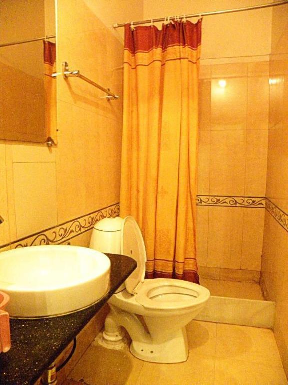 Hotel Esplanade Chambers Kalküta Dış mekan fotoğraf