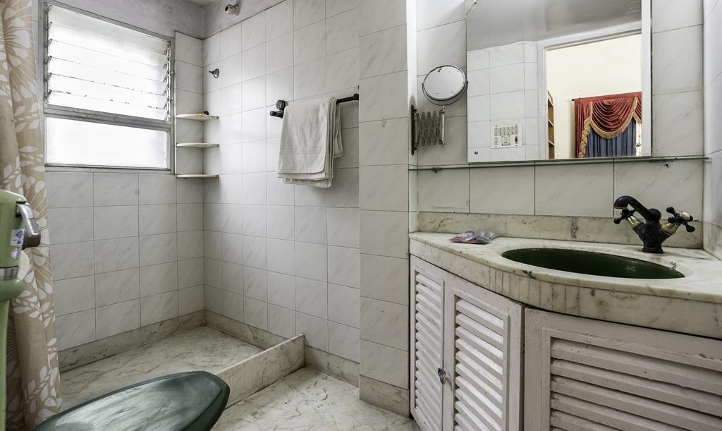 Hotel Esplanade Chambers Kalküta Dış mekan fotoğraf